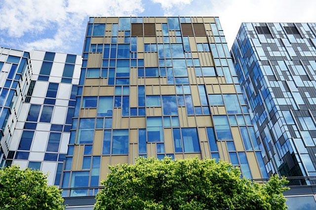 轰炸电话在线下单